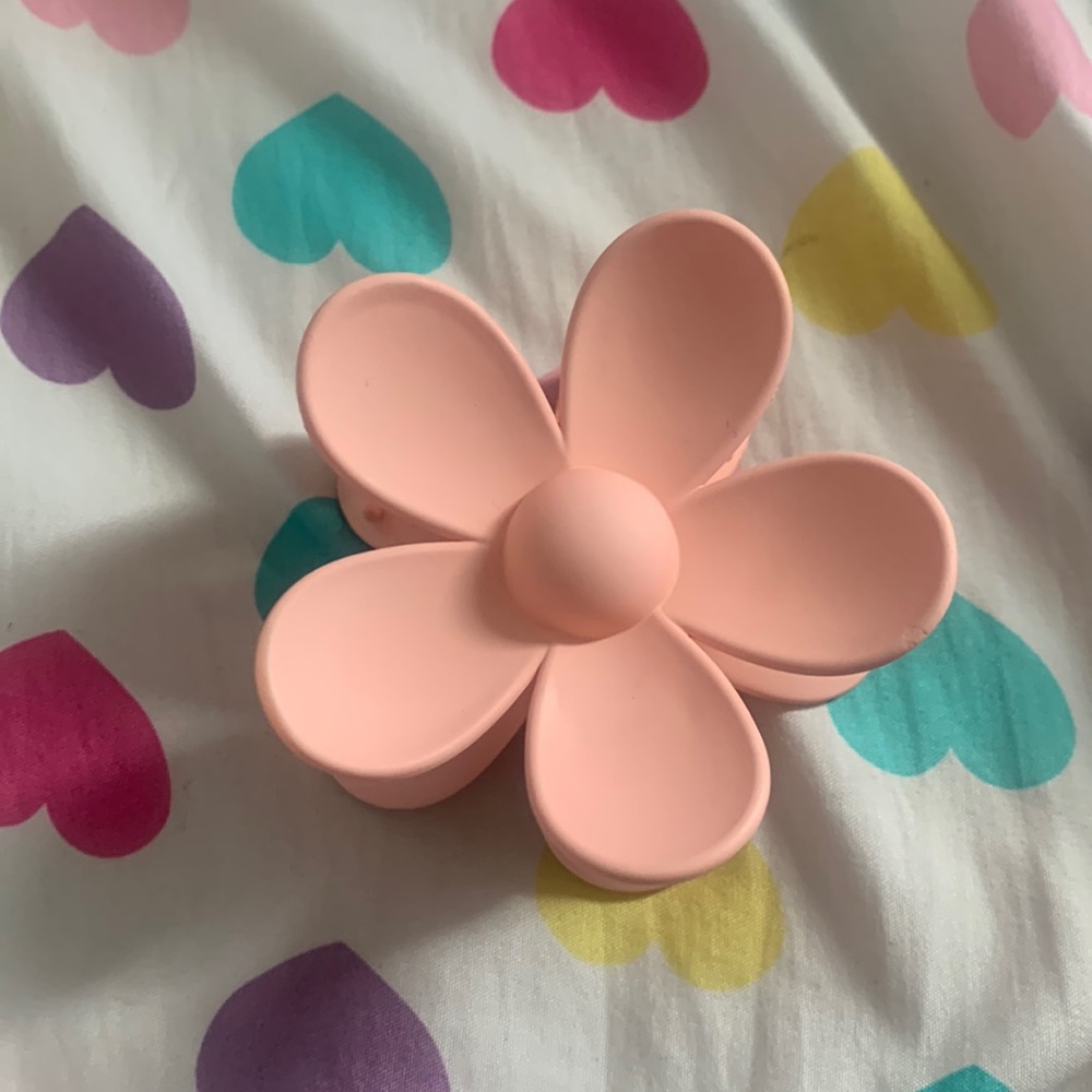 Flower clip